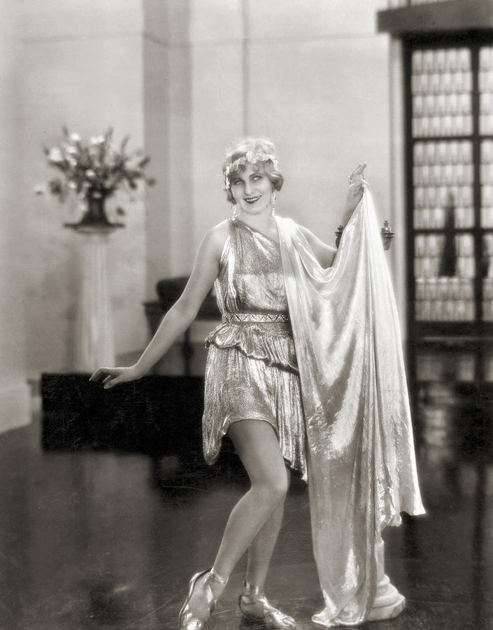 Silent Film Still: Costume Photograph by Granger - Fine Art America