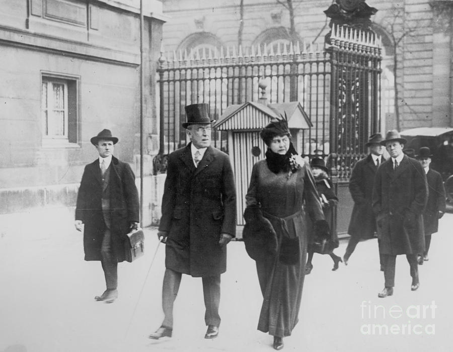 Paris Photograph - Woodrow Wilson (1856-1924) #16 by Granger