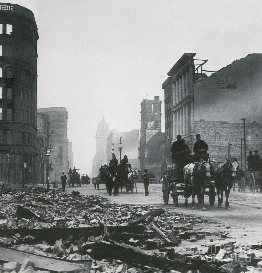 San Francisco Photograph - 1906 San Francisco Earthquake by Science Source