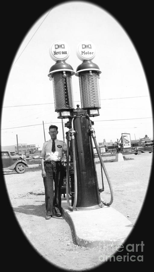 1937 Gas Pump Regina Photograph by Donna L Munro