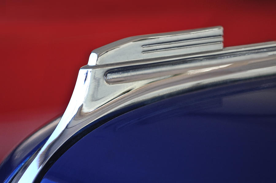 1938 Oldsmobile RJ8 Club Coupe Hood Ornament Photograph by Jill Reger