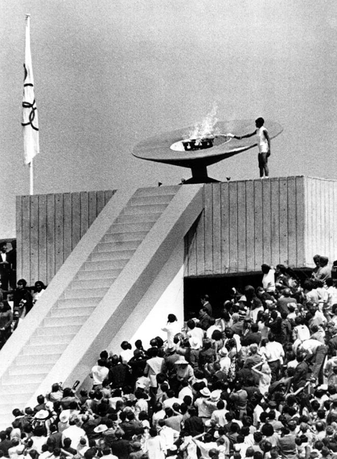 1968 Olympics Photograph - 1968 Olympics, Enriqueta Basilio by Everett