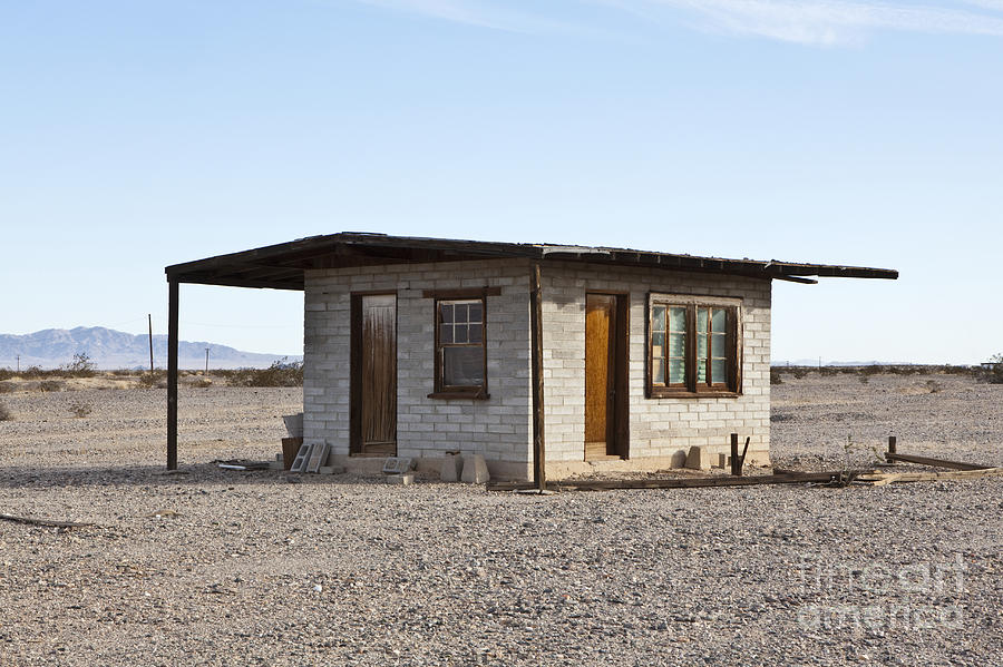 Abandoned Desert Home Photograph by Paul Edmondson