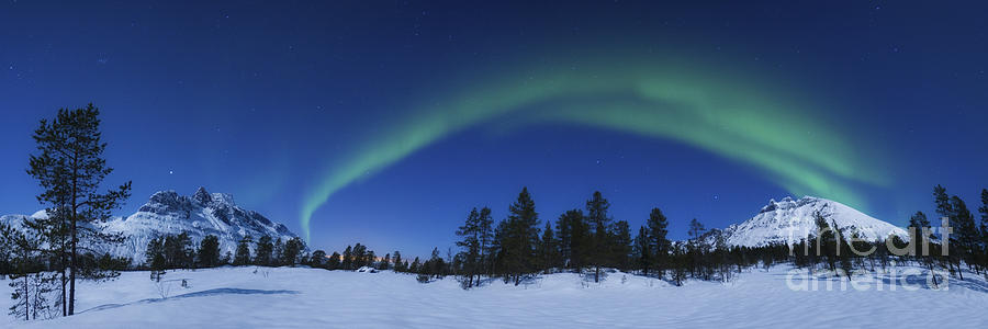 Aurora Borealis Over Nova Mountain Photograph By Arild Heitmann Pixels