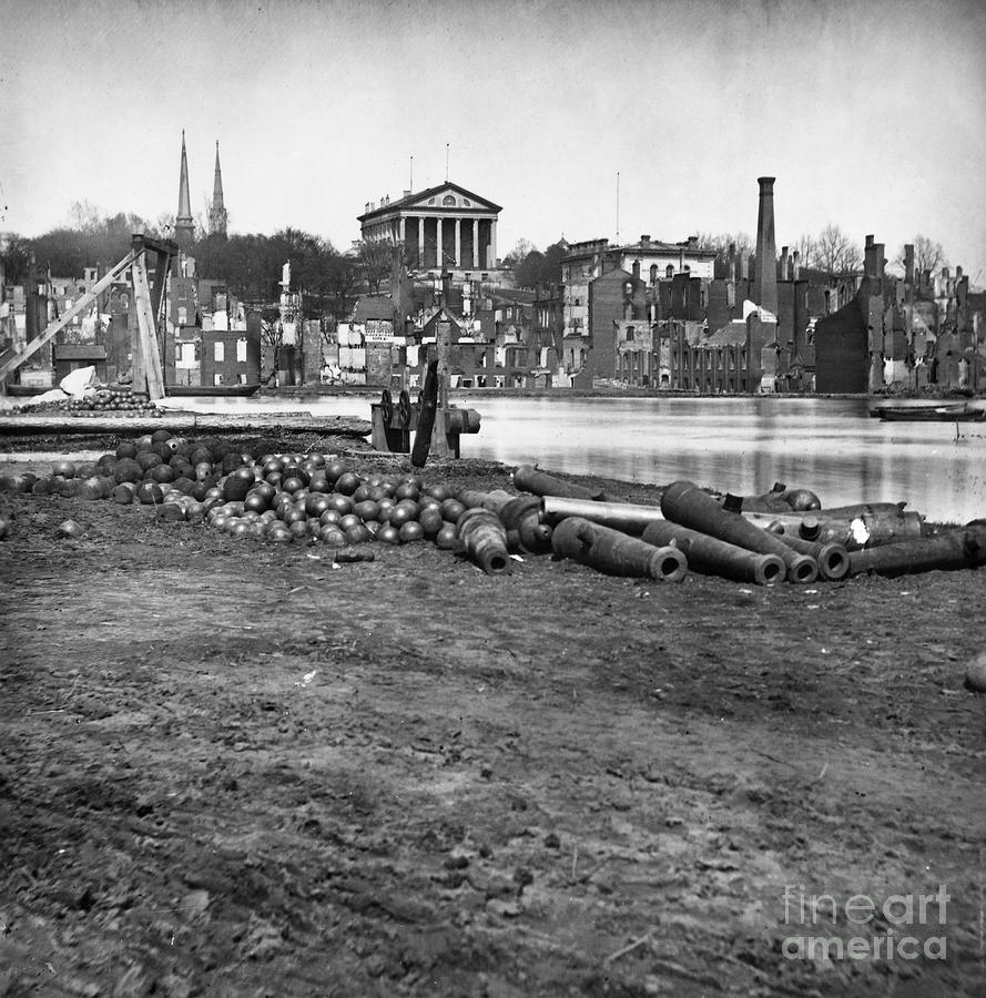 Richmond Photograph - Civil War: Richmond, 1865 #2 by Granger