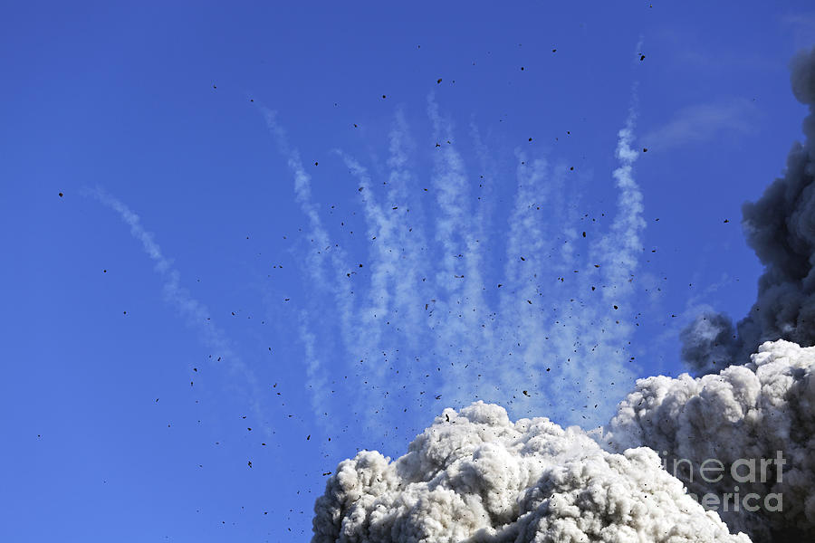 Eyjafjallajökull Eruption, Summit #2 Photograph by Martin Rietze - Pixels