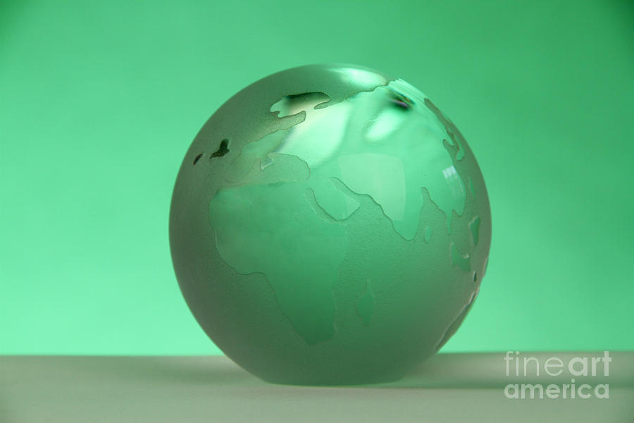 Glass Globe #2 Photograph by Photo Researchers, Inc.