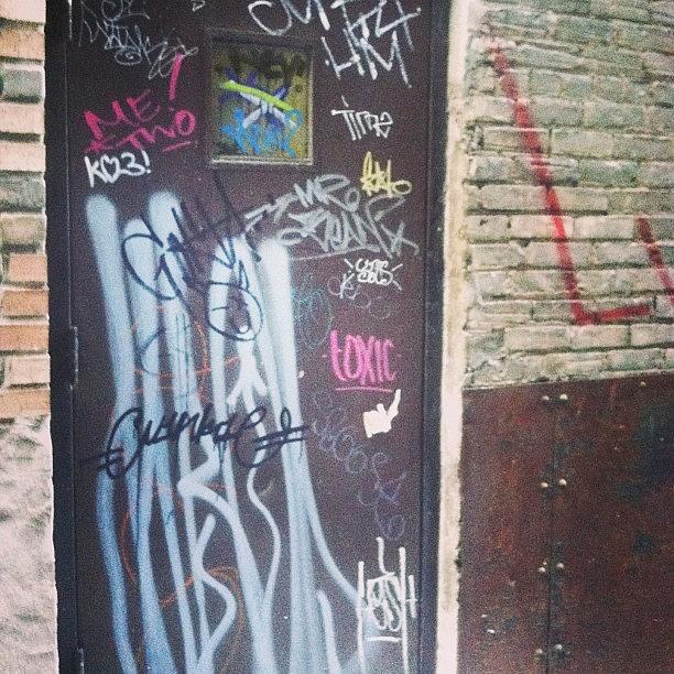 Stpaul Photograph - #graffiti #stpaul #minnesota #2 by Vik Vaughn