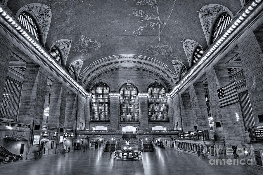 New York City Photograph - Grand Central Station #2 by Susan Candelario