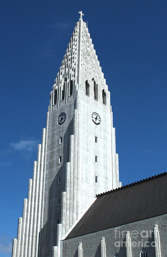 Hallgrimskirkja Photograph - Hallgrimskirkja Church - Reykjavik Iceland  #2 by Gregory Dyer