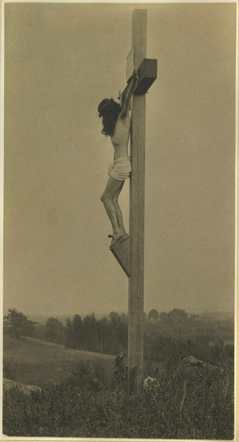 Jesus Christ Photograph - Jesus Christ, The Crucifixion #2 by Everett