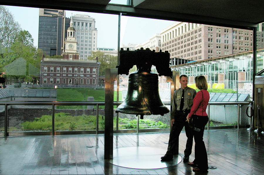 Thomas Jefferson Photograph - Liberty Bell and Independence Hall #2 by Carl Purcell