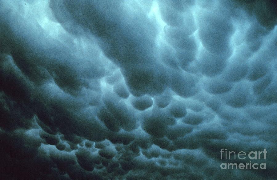 Mammatus Clouds #4 Photograph by Science Source