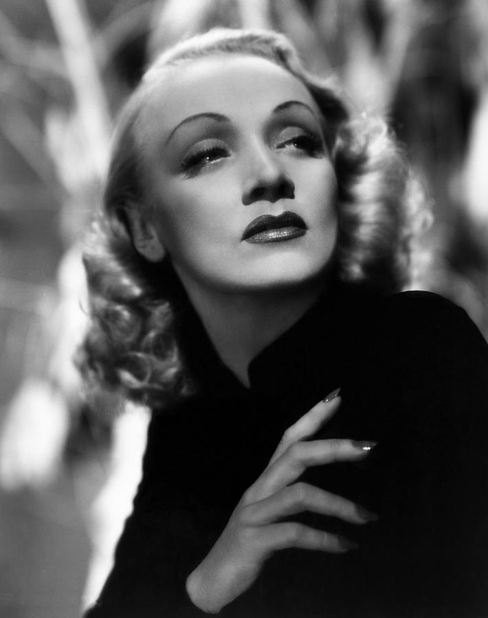 Marlene Dietrich, Ca. Early 1940s Photograph by Everett - Pixels