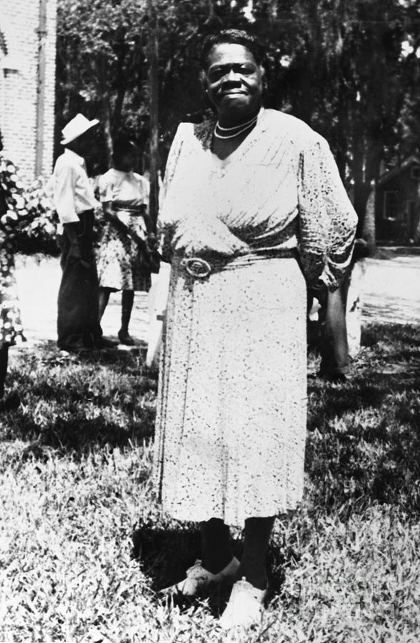 Mary Mcleod Bethune #2 Photograph by Granger