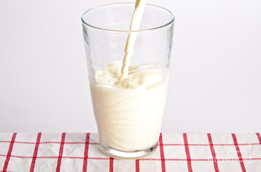 Milk #2 Photograph by Photo Researchers, Inc.