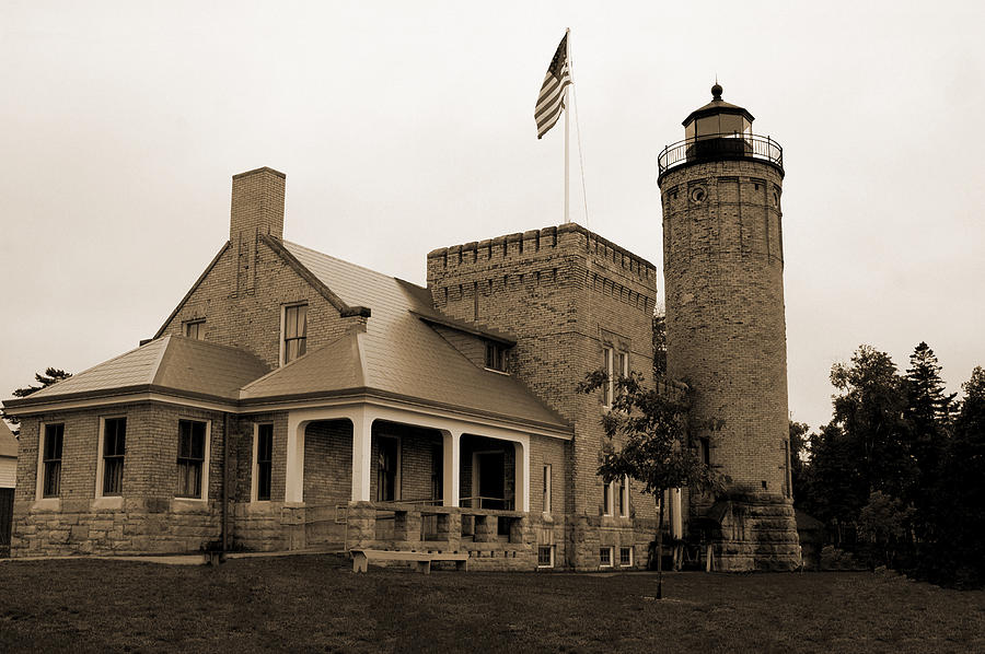 Old Mackinac Point Light House Michigan #2 Photograph by LeeAnn McLaneGoetz McLaneGoetzStudioLLCcom