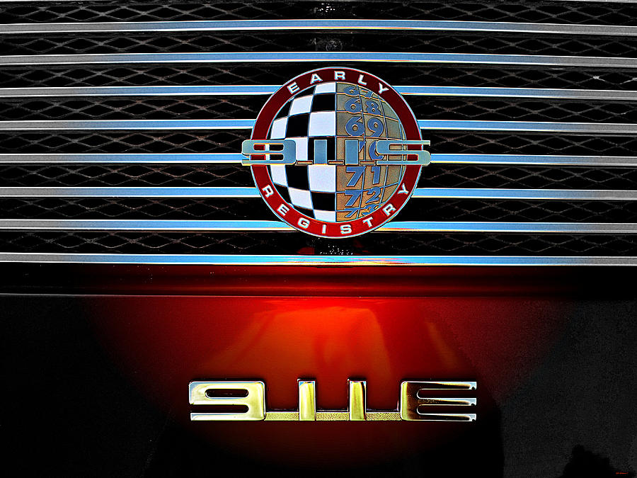 Porsche 911 E #2 Photograph by SM Shahrokni