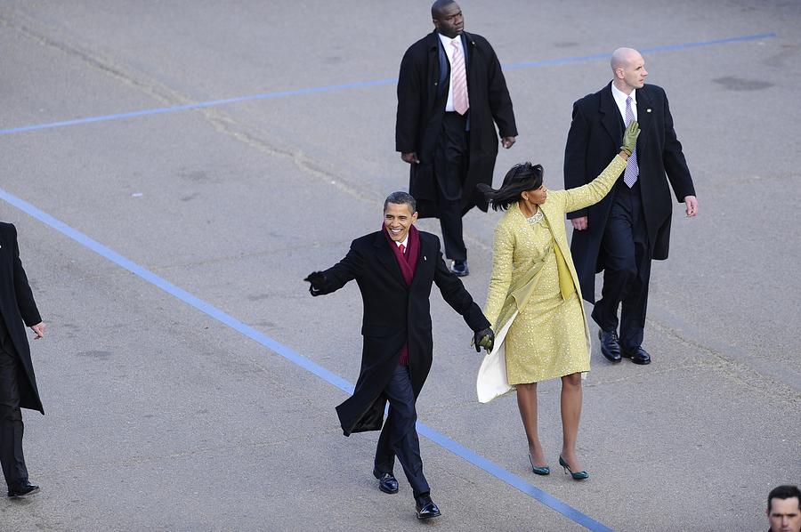 History Photograph - President And Michelle Obama Wave #2 by Everett