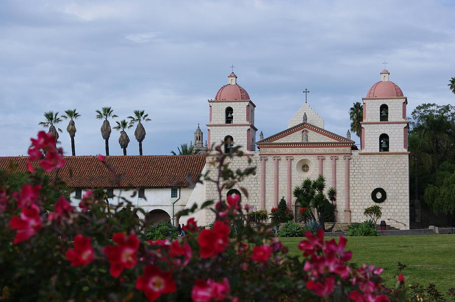 Santa Barbara Mission #2 Photograph by Jeff Lowe