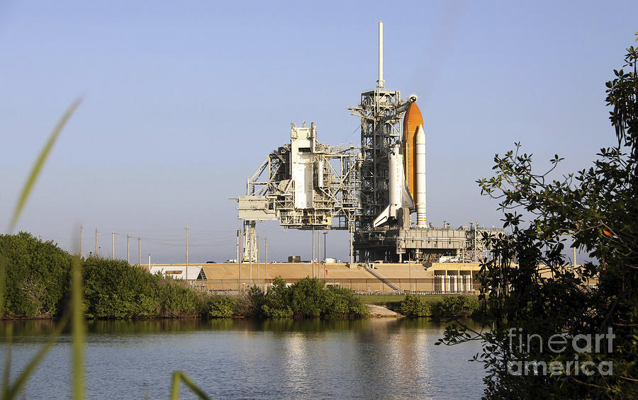 Space Shuttle Discovery Sits Ready Photograph
