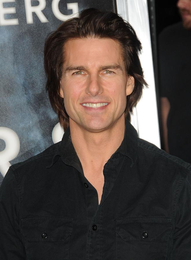 Tom Cruise At Arrivals For Super 8 Photograph by Everett