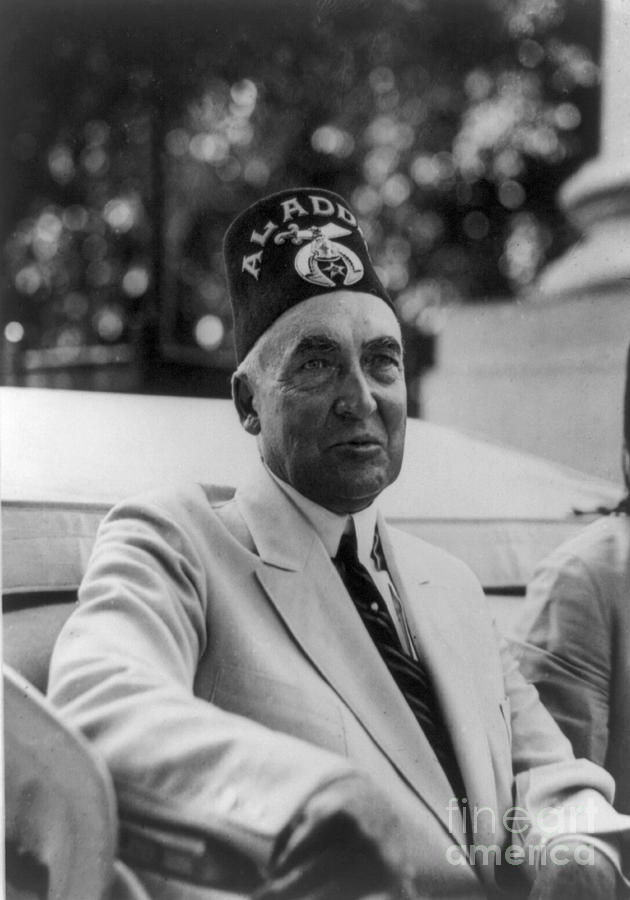 Warren G. Harding Photograph by Granger