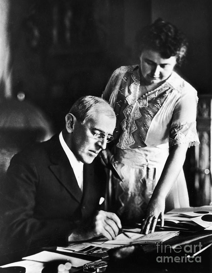 20th Century Photograph - Woodrow Wilson (1856-1924) #20 by Granger