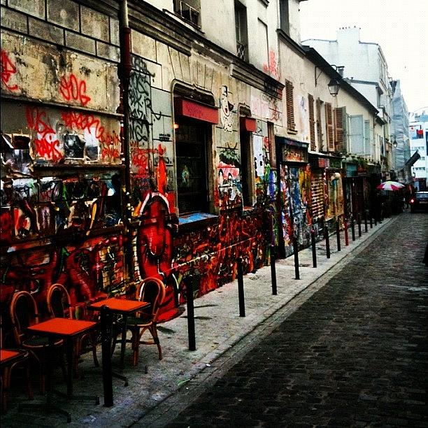 Paris Photograph - 2009. #graffiti #paris #urban by Armando Garcia-jacquier
