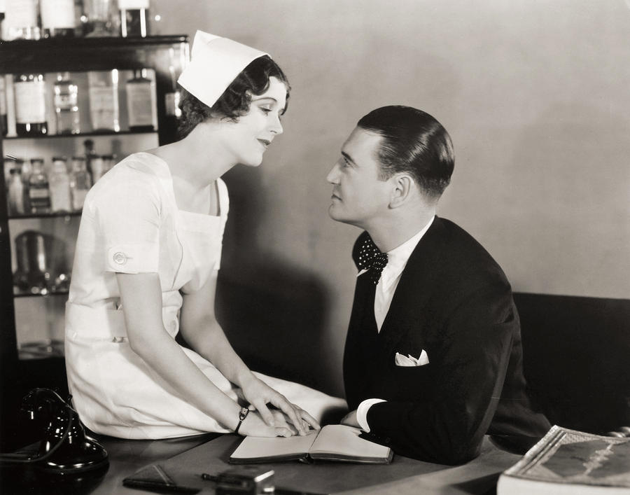 The Love Doctor 1929. Доктор любовь фильм немецкий. Silent 1920's movie Maids. Movies about Medicine in 1920s.