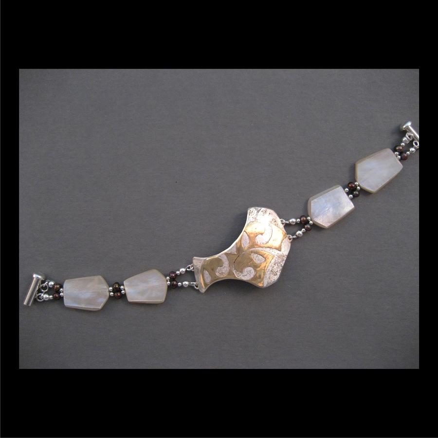 255 Mother of Pearl Lace Jewelry by Brenda Berdnik