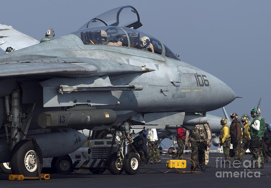 An F-14d Tomcat On The Flight Deck #26 Photograph by Gert Kromhout ...