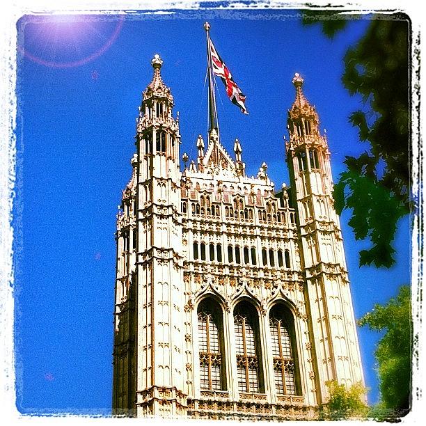 London Photograph - #london #2012 #instagramhub #instadaily #26 by Neil Ormsby