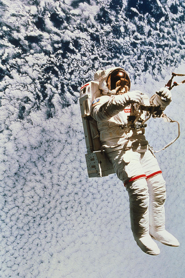Evaluation Of Safer Eva Backpack, Sts-64 Photograph by Nasa