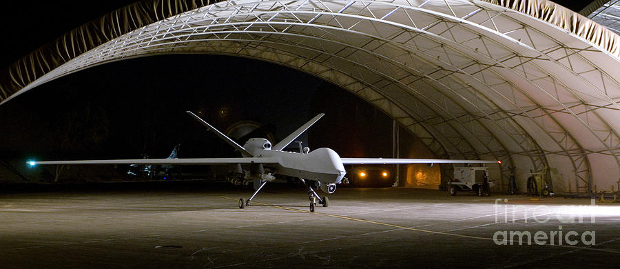 Mq-9 Reaper #3 Photograph by Photo Researchers