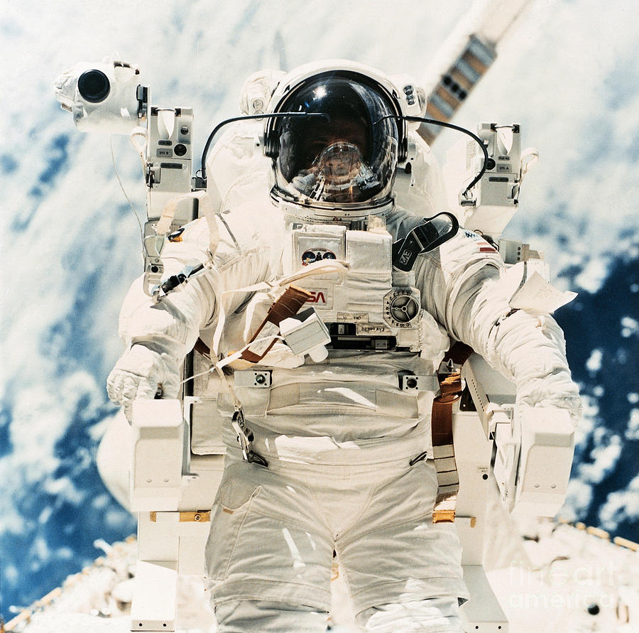 Spacewalk #3 Photograph by Science Source/NASA