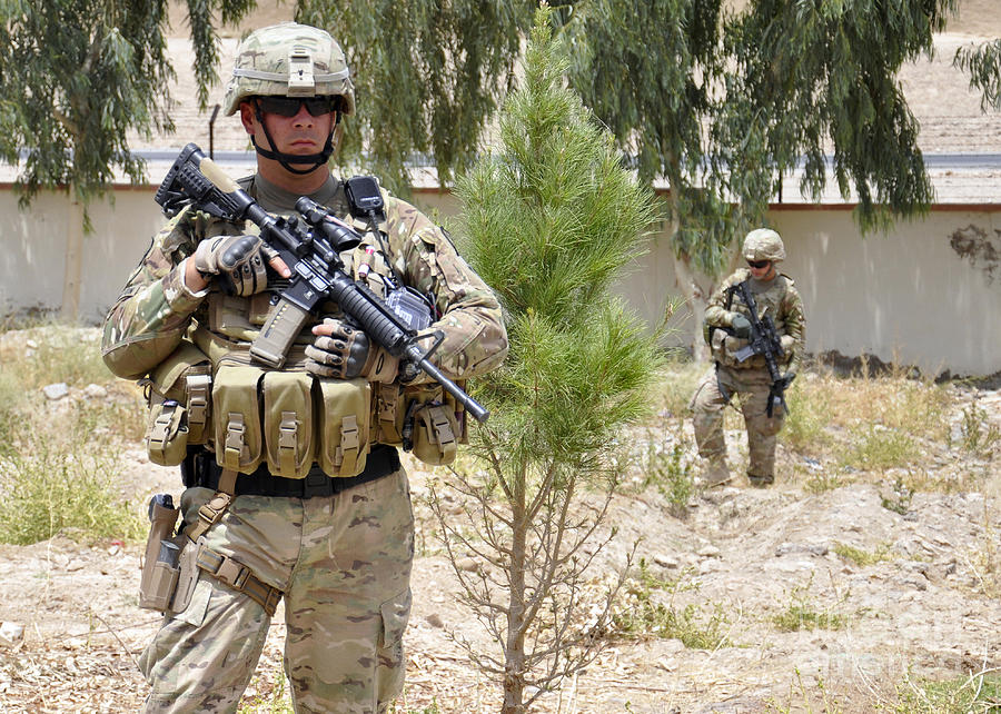 U.s. Army Soldier Stands Guard Photograph by Stocktrek Images