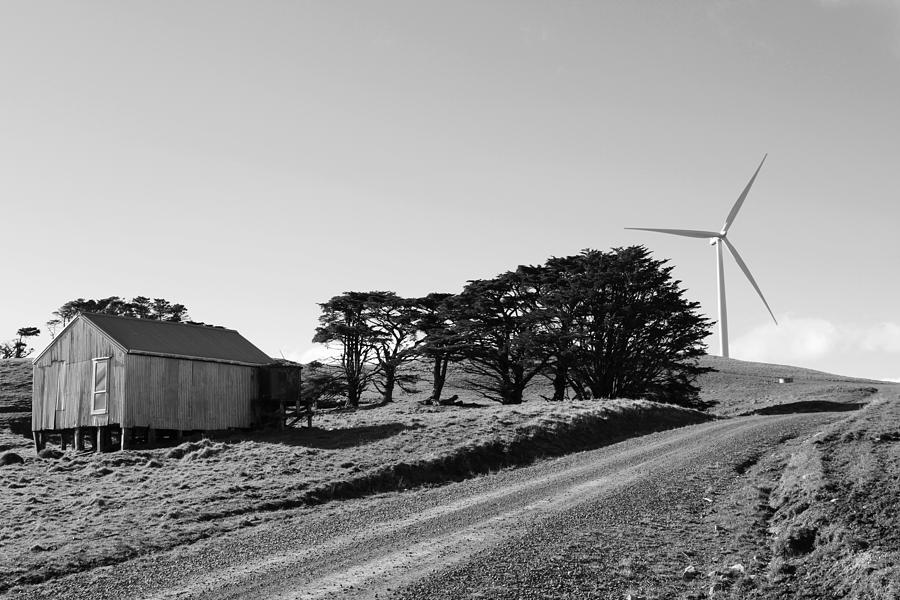 Black And White Photograph - Wind turbine #3 by Les Cunliffe