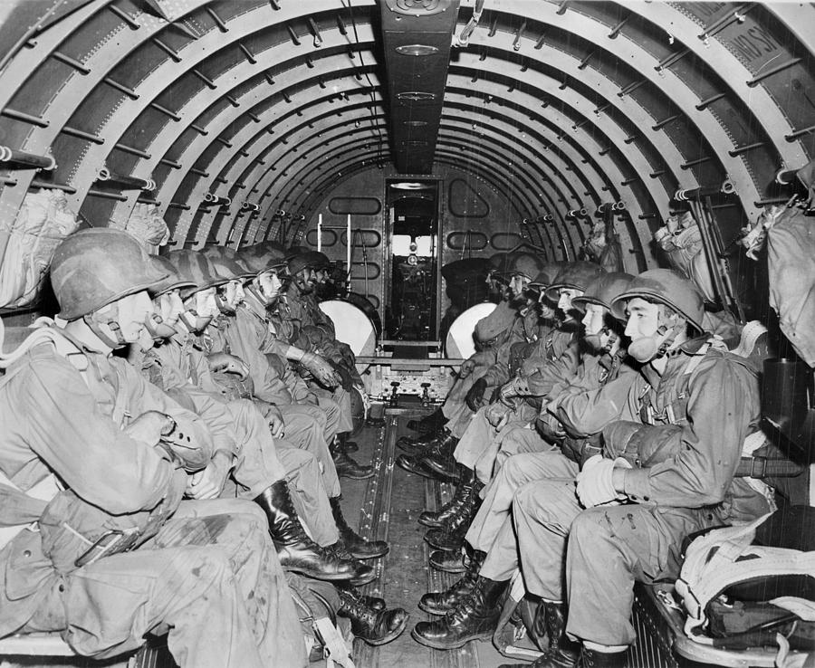 World War II, U.s. Paratroopers #3 Photograph by Everett