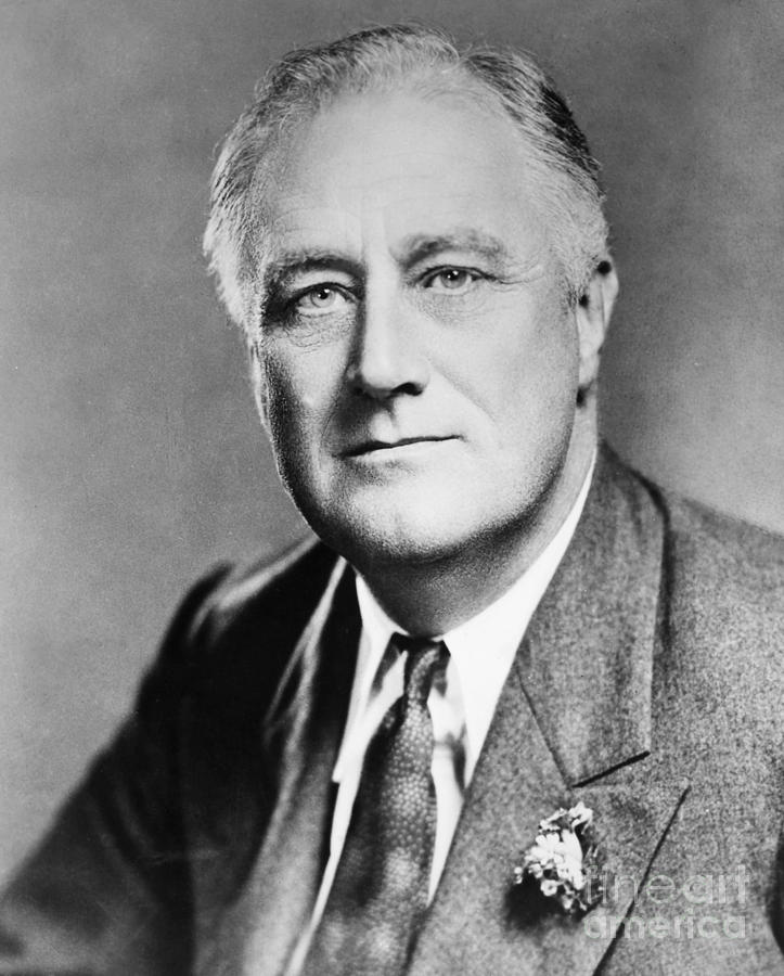 Franklin Delano Roosevelt Photograph by Granger - Fine Art America