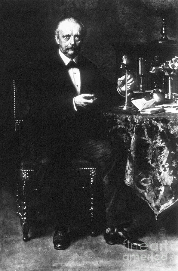 Hermann Von Helmholtz, German Physician #4 Photograph by Science Source