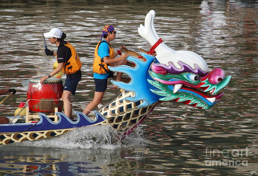 Scene From The Dragon Boat Races In Kaohsiung Taiwan Photograph by Yali Shi