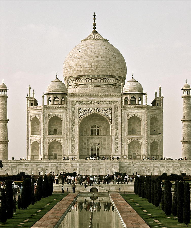 Taj Mahal #4 Photograph by Dorota Nowak