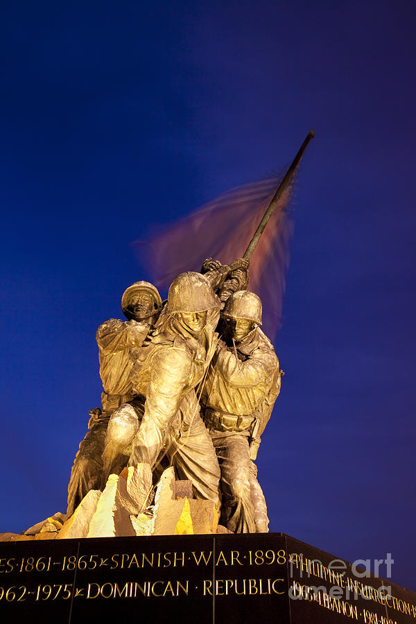 Iwo Jima Memorial #5 Photograph by Brian Jannsen