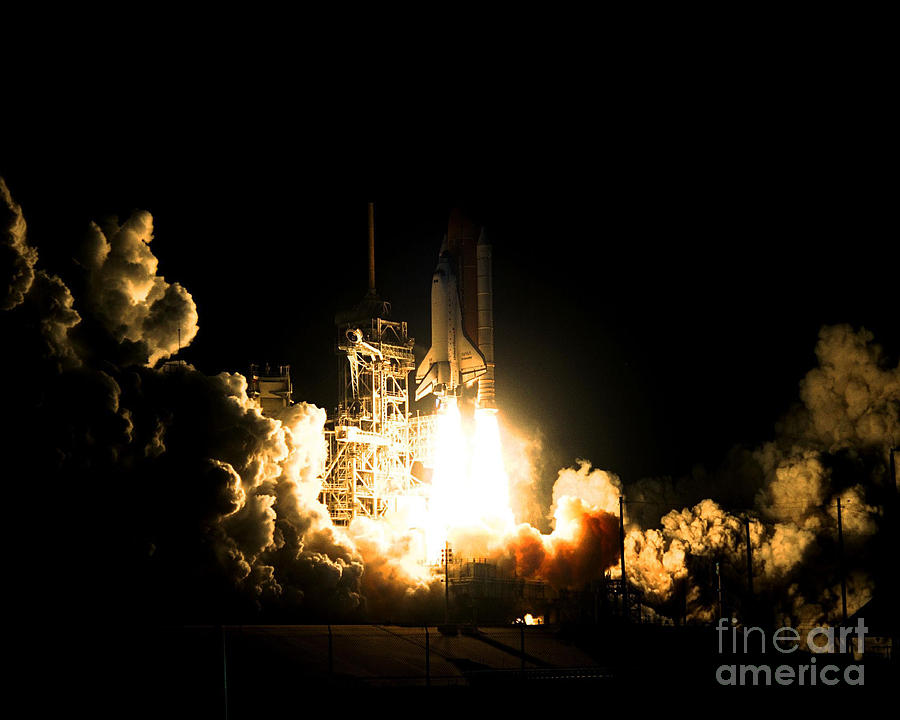 Space Shuttle Endeavour #5 Photograph by Science Source