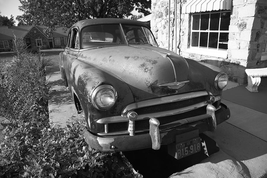 Route 66 Classic Car Photograph by Frank Romeo