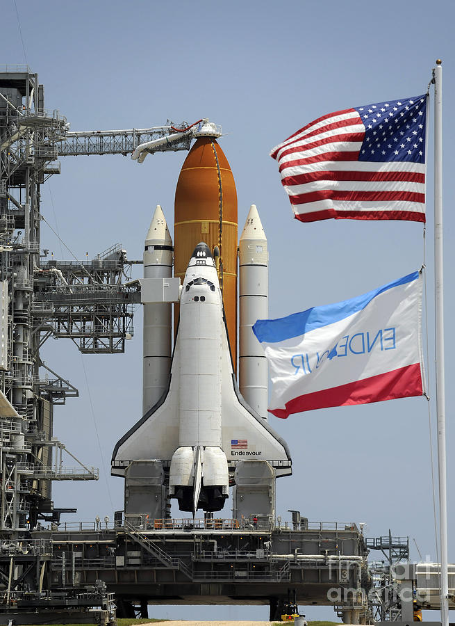 Space Shuttle Endeavour On The Launch Photograph by ...