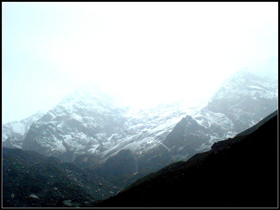 Splendors Of Himalayas-2 #6 Photograph by Anand Swaroop Manchiraju
