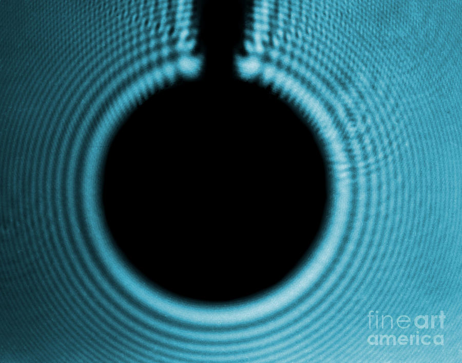Fresnel Diffraction #9 Photograph by Omikron - Pixels
