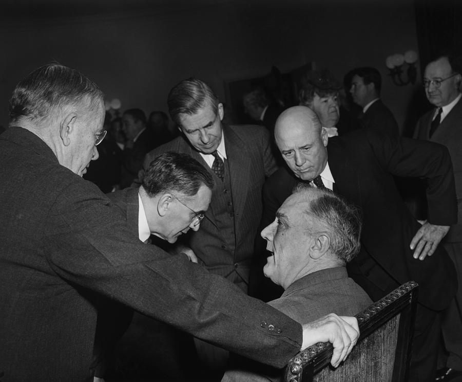 President Franklin D. Roosevelt Front Photograph by Everett | Fine Art ...